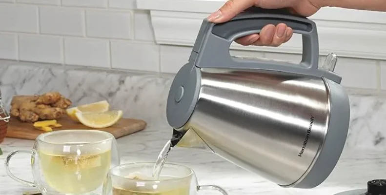 Hamilton Beach 41065 1 Liter Electric Kettle feat