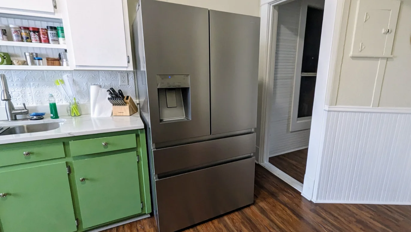 Hisense HRM260N6PSEW 4-Door Refrigerator User Guide