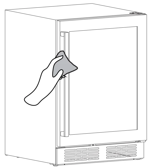 Hisense HWD30040SS Wine & Beverage Cooler 16