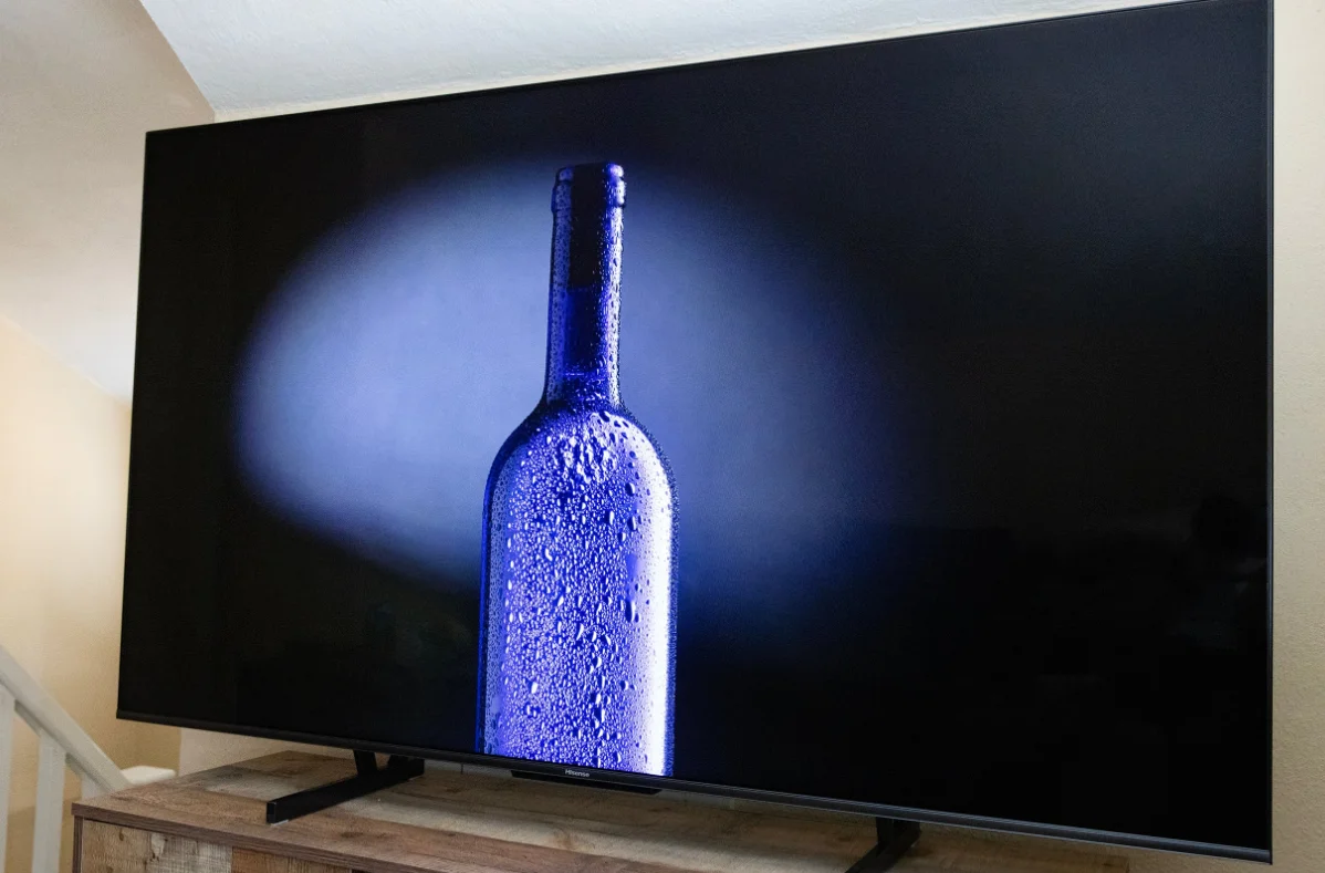 Hisense U7K Mini-LED TV User Guide