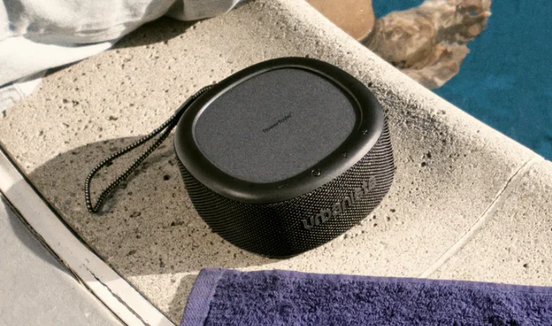 Urbanista Malibu Solar-powered Speaker feat