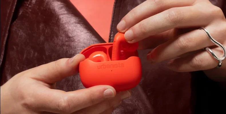 Urbanista Palermo Wireless Earphones feat