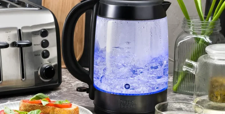 Russell Hobbs 27750 Illuminating Glass Kettle feat