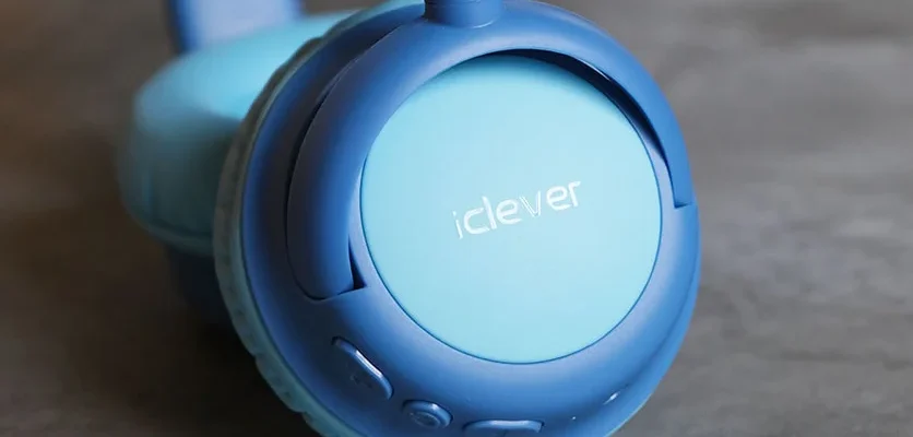 iClever BTH22 Kids Bluetooth Headphones feat