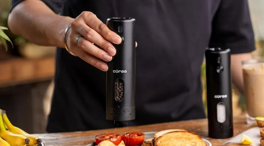 CÜRAA Automatic Pepper Grinder Manual CÜRAA Automatic Pepper Grinder feat