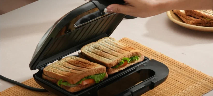 CÜRAA Grill Neo Sandwich Griller feat