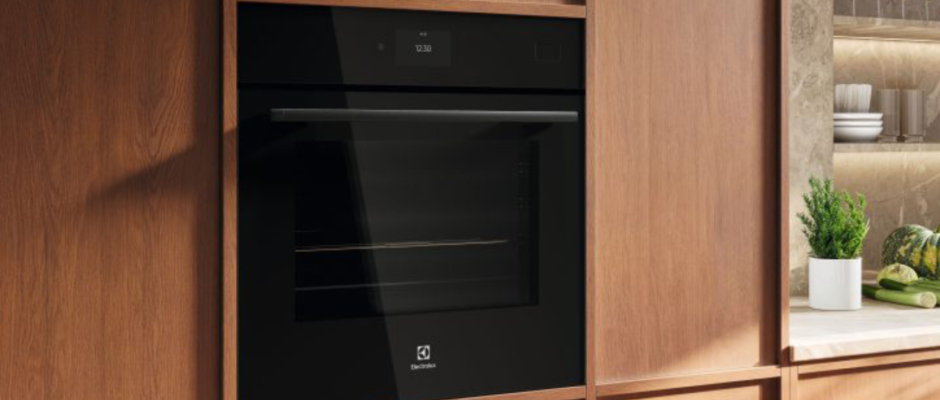 Electrolux 700 Series EVEP6818BF Pyrolytic Oven Manual | ManualsLibraryy