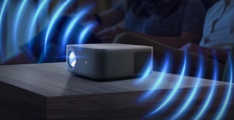 KODAK Flik X20 1080p Smart Projector feat