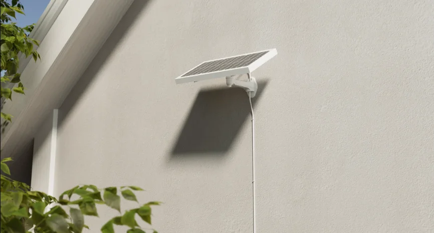Pawport Solar Wall Mount feat