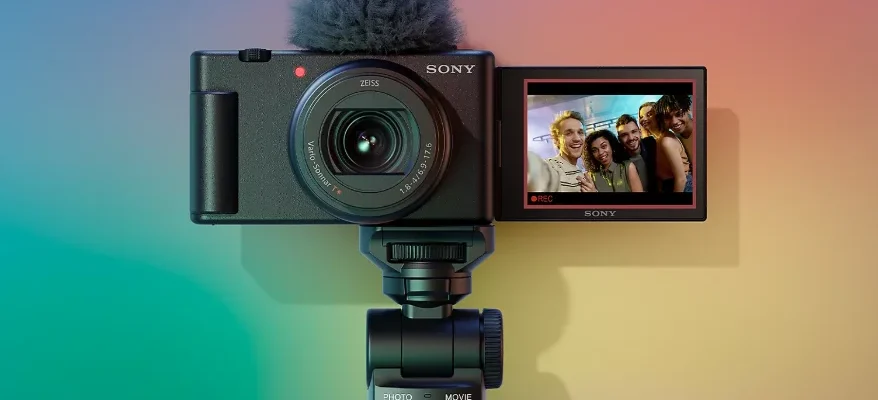 Sony ZV-1M2 Vlog Camera feat