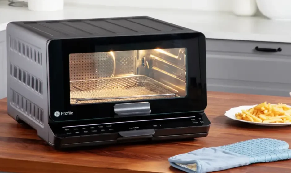 Tovala Smart Oven Air Fryer User Manual https://manualslibraryy.com/midea-met26c3ast-flexify-french-door-toaster-oven-user-manual/